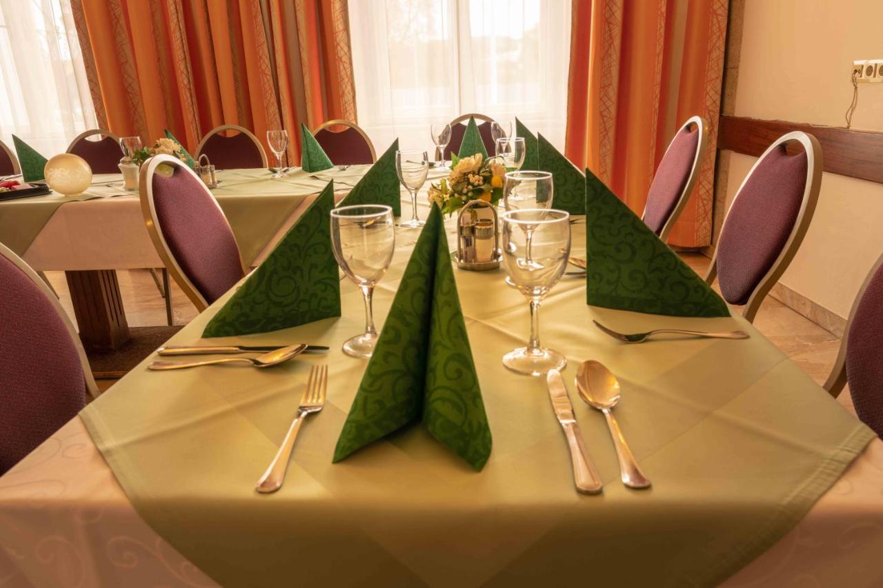 Anker Hotel 3*